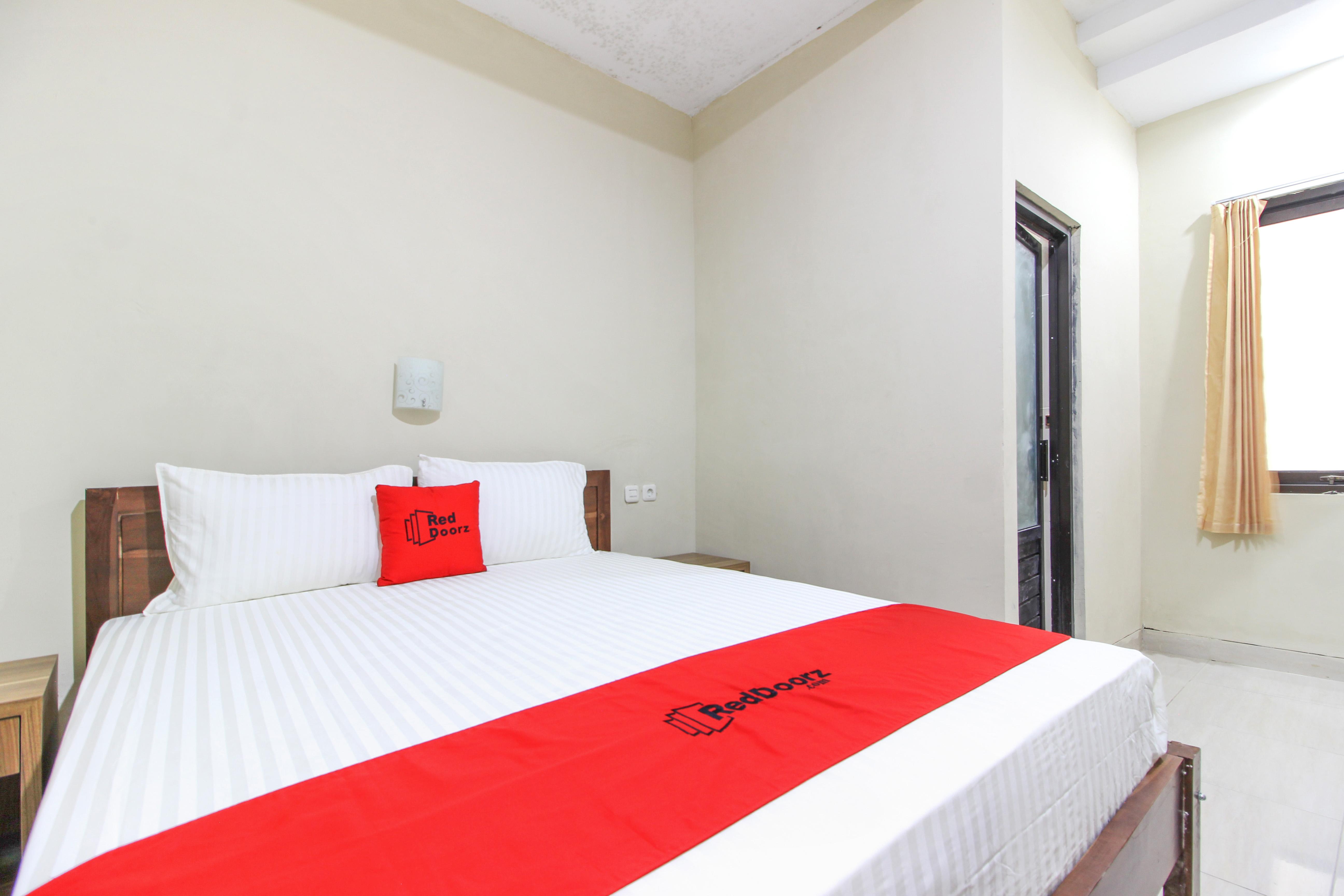 Hotel Reddoorz Near Jogja Kembali Monument 3 Kalasan Exterior foto