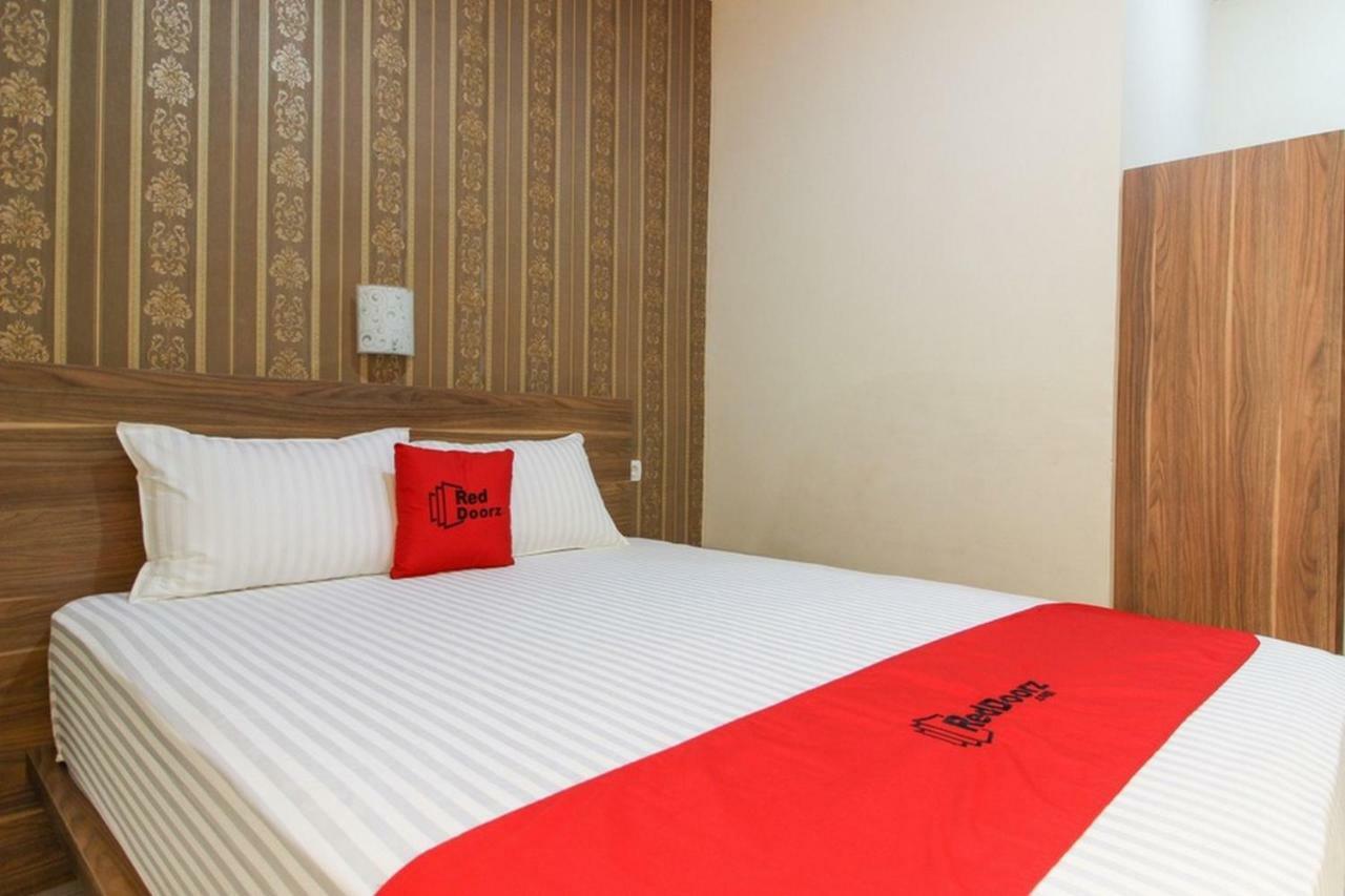 Hotel Reddoorz Near Jogja Kembali Monument 3 Kalasan Exterior foto